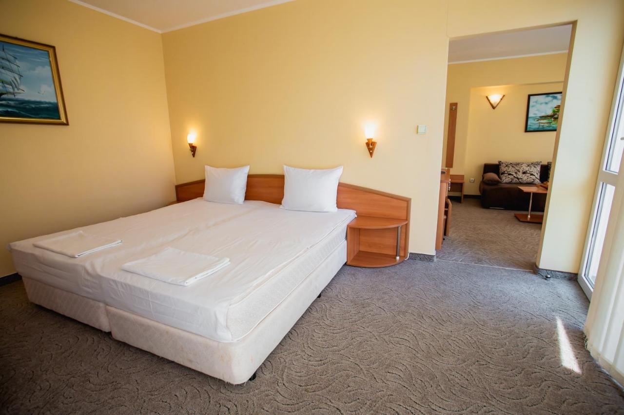 Hotel Dolphin Rawda Exterior foto